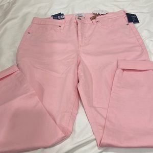 Women’s high rise skinny jeans